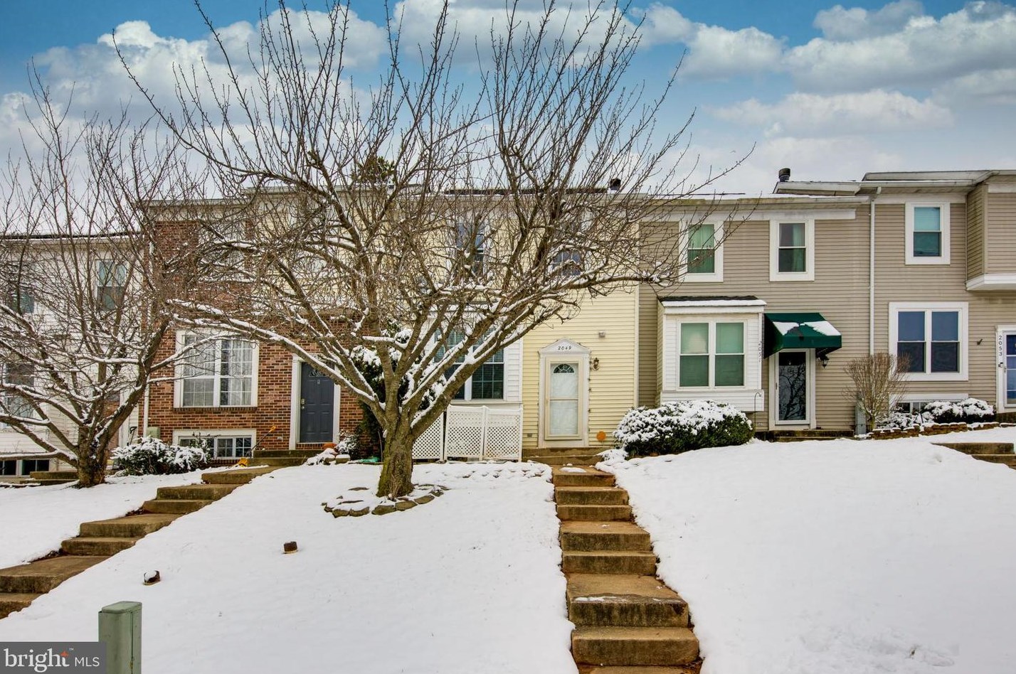 2049 Putnam Rd, Baltimore, MD 21227-4144