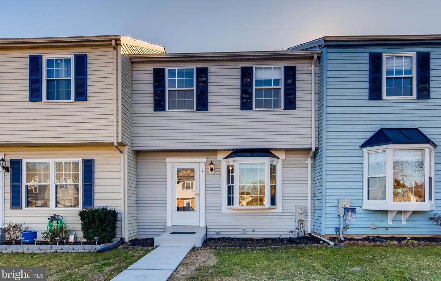 5 Sandstone Ct, Baltimore, MD 21236-4750