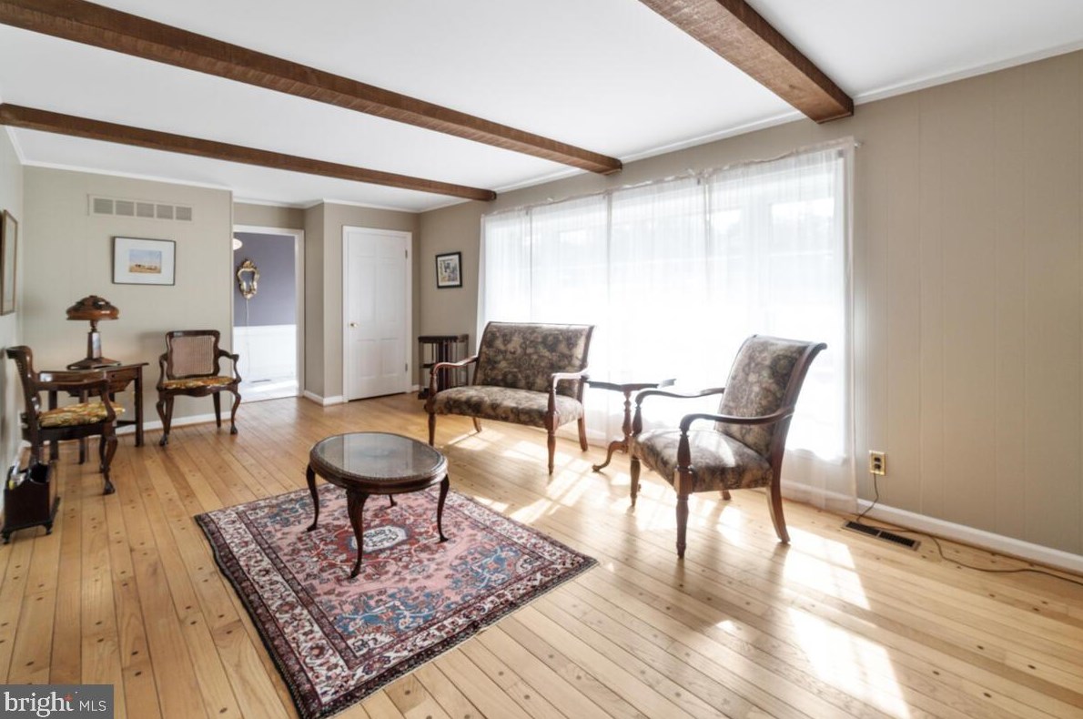 1016 Valewood Rd, Baltimore MD 21286-1653 exterior