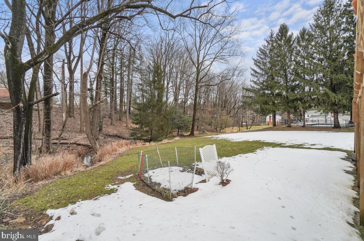 1016 Valewood Rd, Baltimore MD 21286-1653 exterior