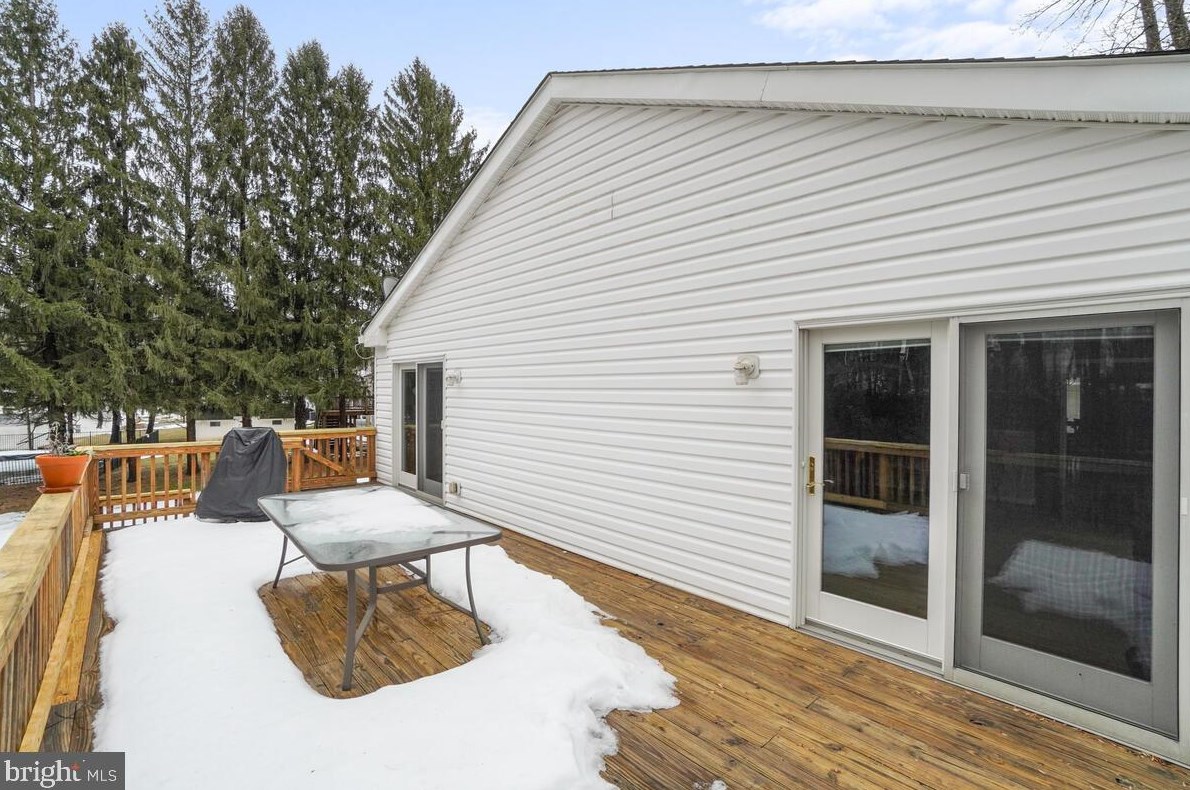 1016 Valewood Rd, Baltimore MD 21286-1653 exterior