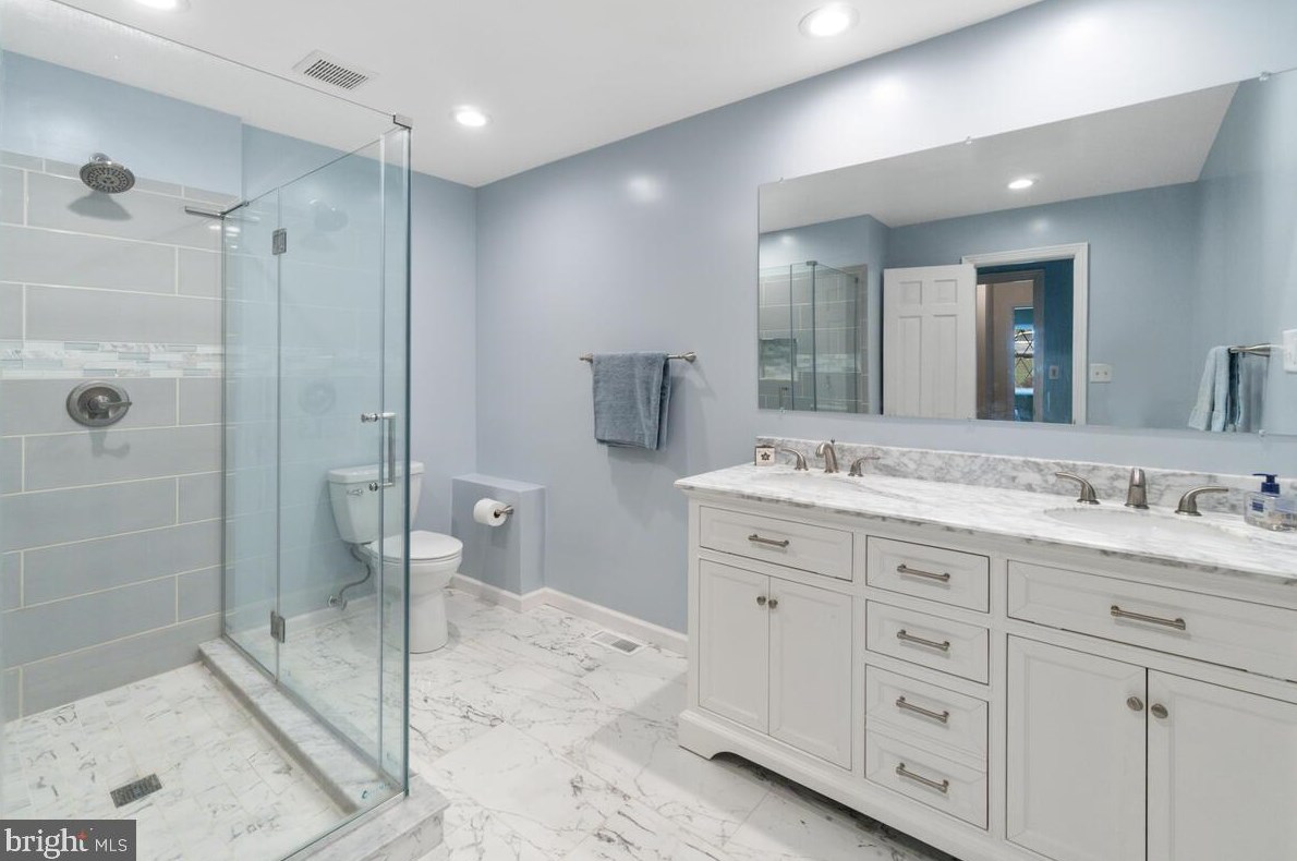 1016 Valewood Rd, Baltimore MD 21286-1653 exterior