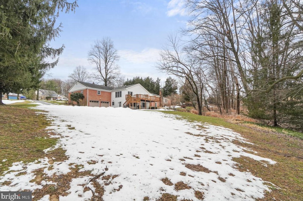 1016 Valewood Rd, Baltimore MD 21286-1653 exterior