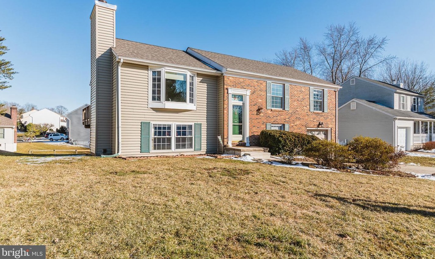 21 Perhall Ct, Baltimore, MD 21236-1633