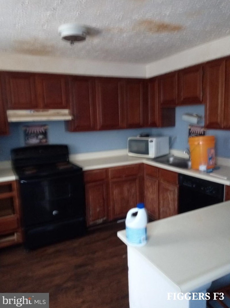 7 Pima Ct, Mcdonogh Run, MD 21133-1809