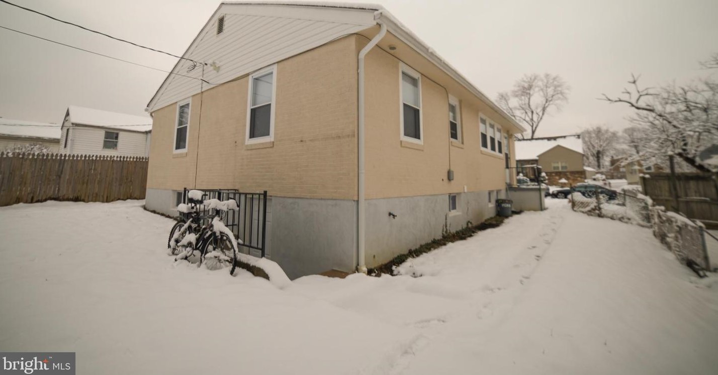 6417 Lehnert St, Baltimore, MD 21207-5274