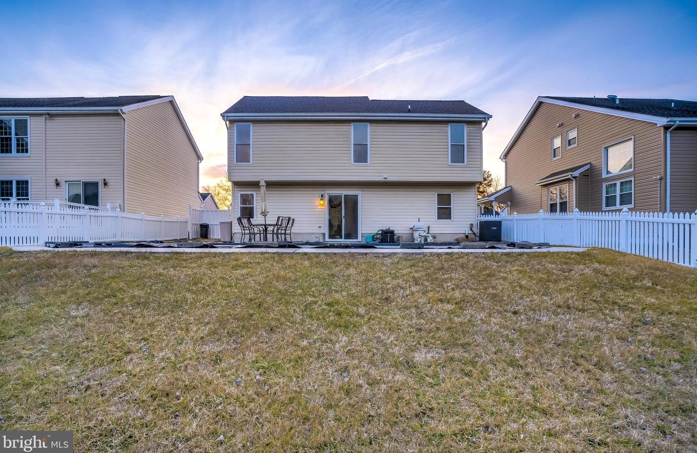 4408 Fieldgreen Rd, Baltimore MD 21236-1815 exterior