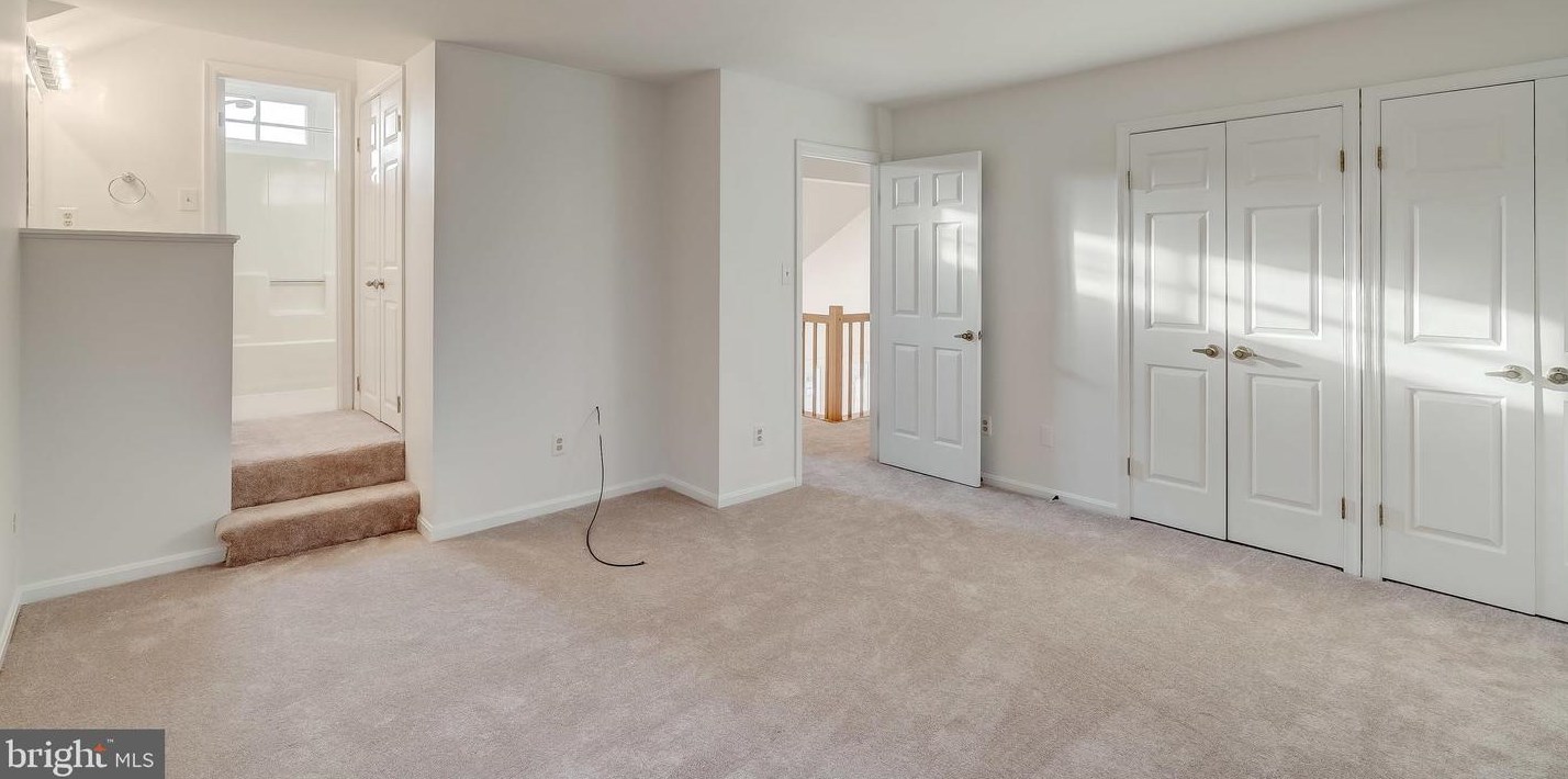 4408 Fieldgreen Rd, Baltimore MD 21236-1815 exterior