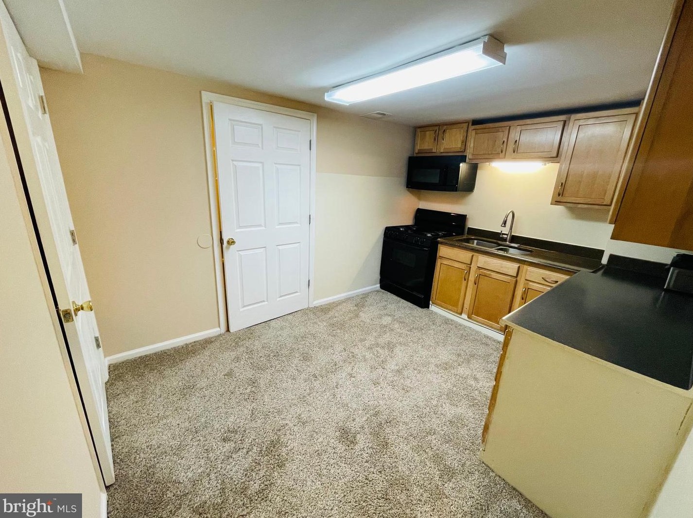 805 Bobby Rd, Baltimore MD  21228-3129 exterior