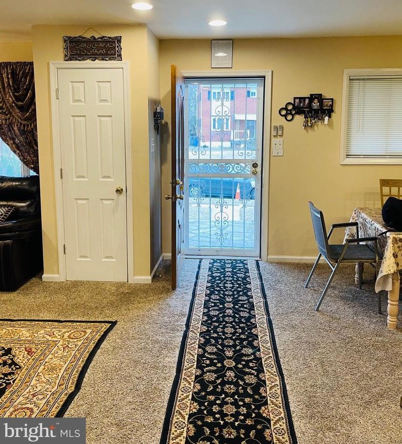 805 Bobby Rd, Baltimore MD  21228-3129 exterior