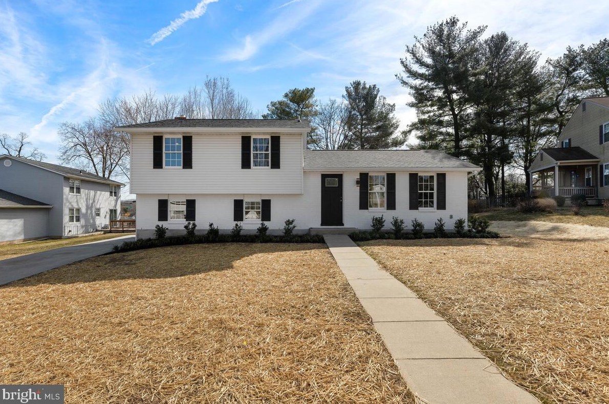 3 Cedar Bluff Ct, Baltimore, MD 21228-2607