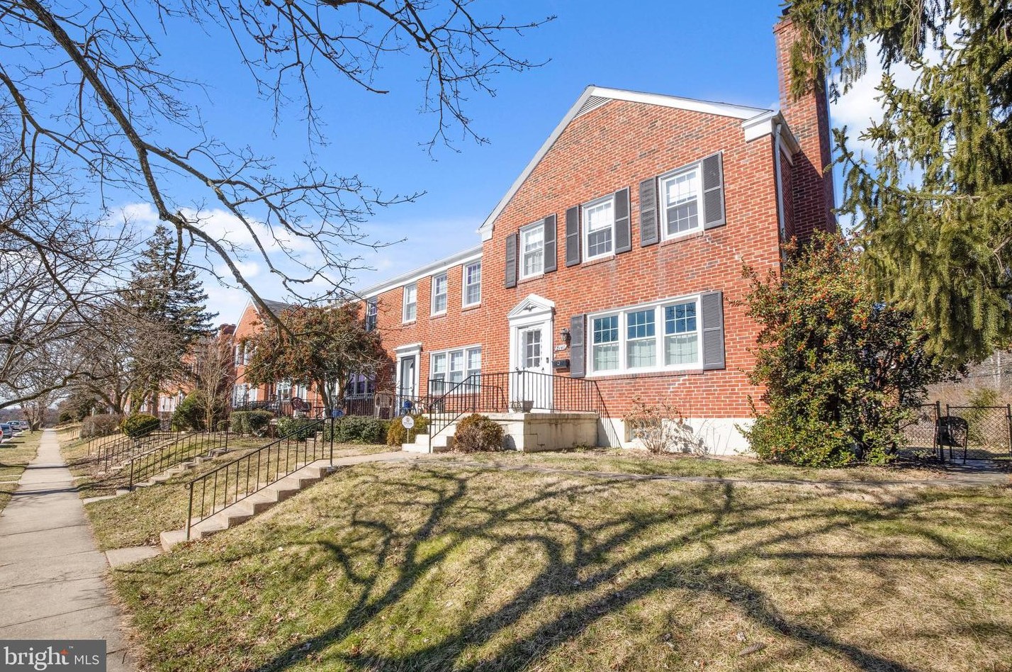8140 Pleasant Plains Rd, Baltimore, MD 21286-8324
