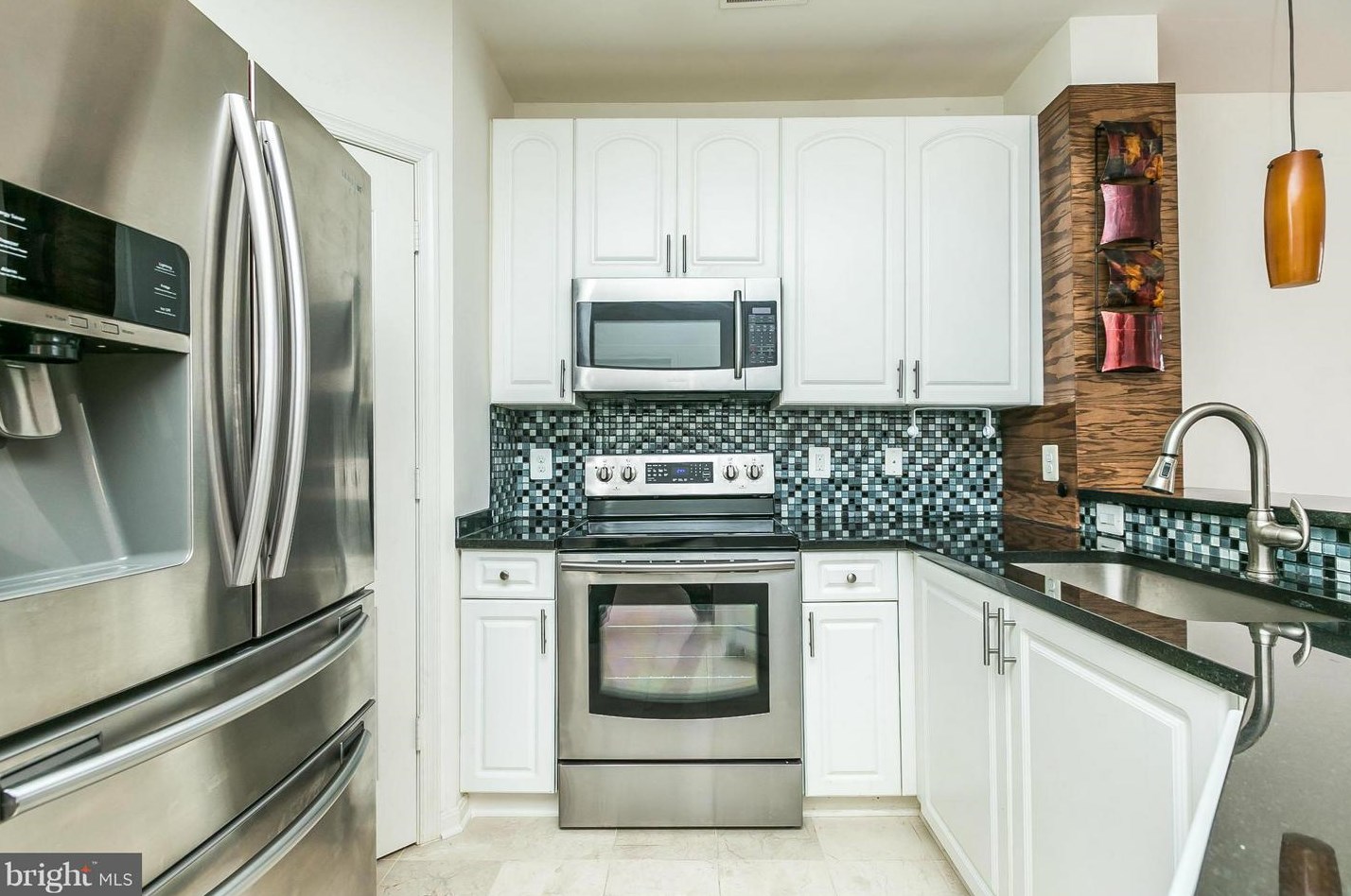 400 Symphony Cir #207i, Hunt Valley, MD 21030