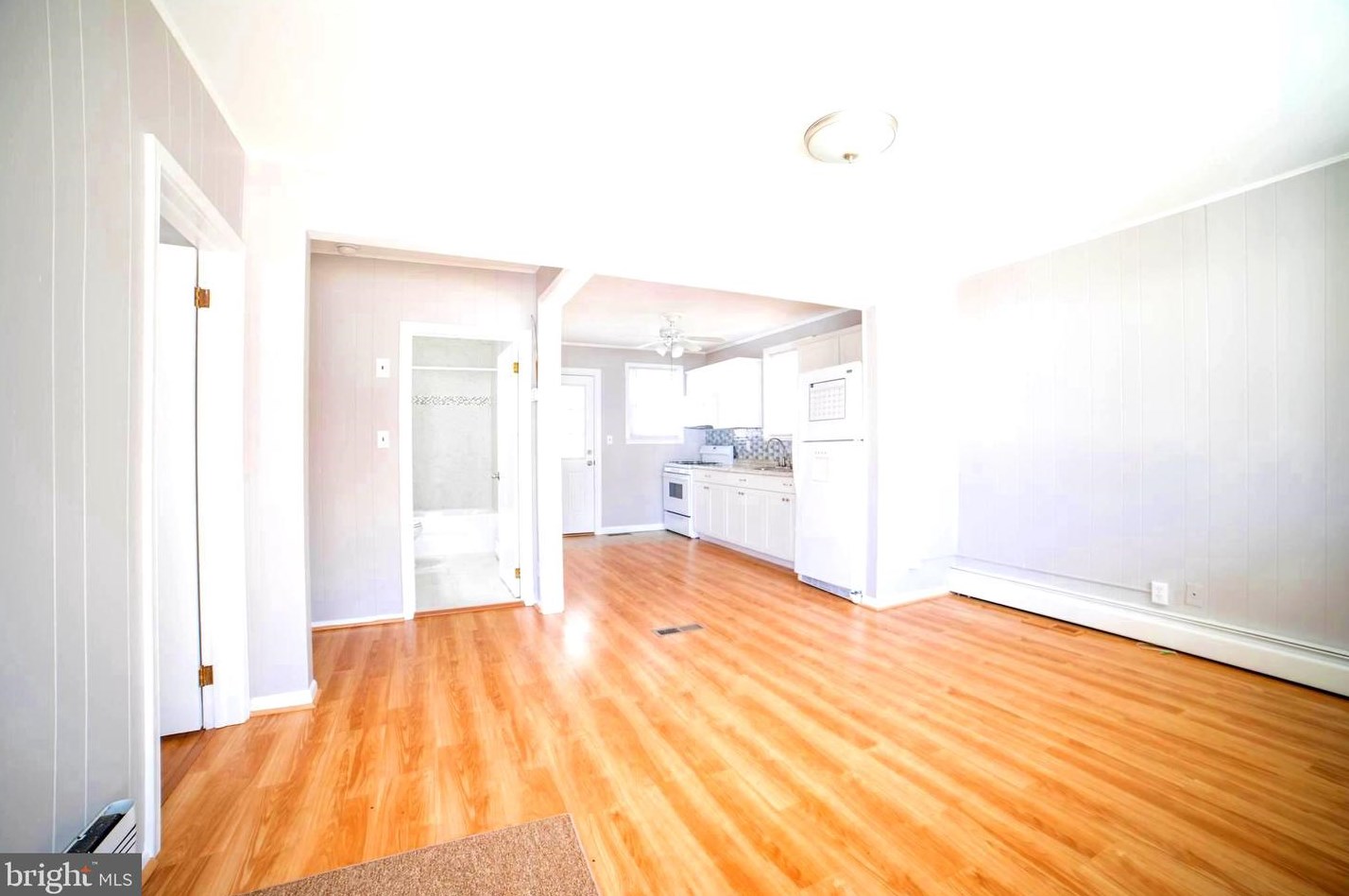 7929 Redmore Rd, Baltimore, MD 21237-1532
