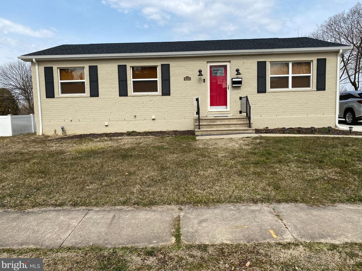 6132 Wheatland Rd, Baltimore, MD 21228-2762