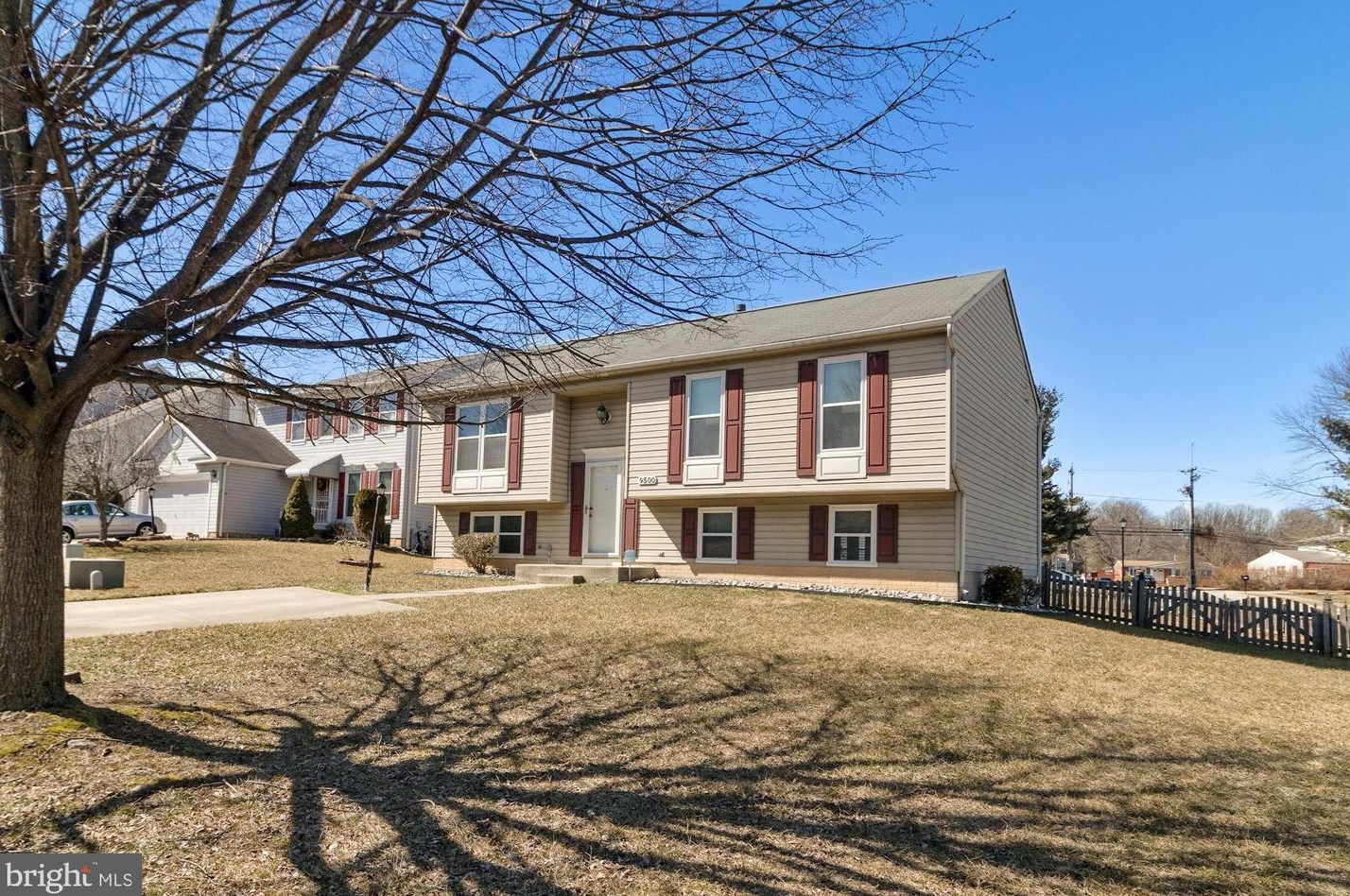 9500 Painted Tree Dr, Mcdonogh Run, MD 21133-2845