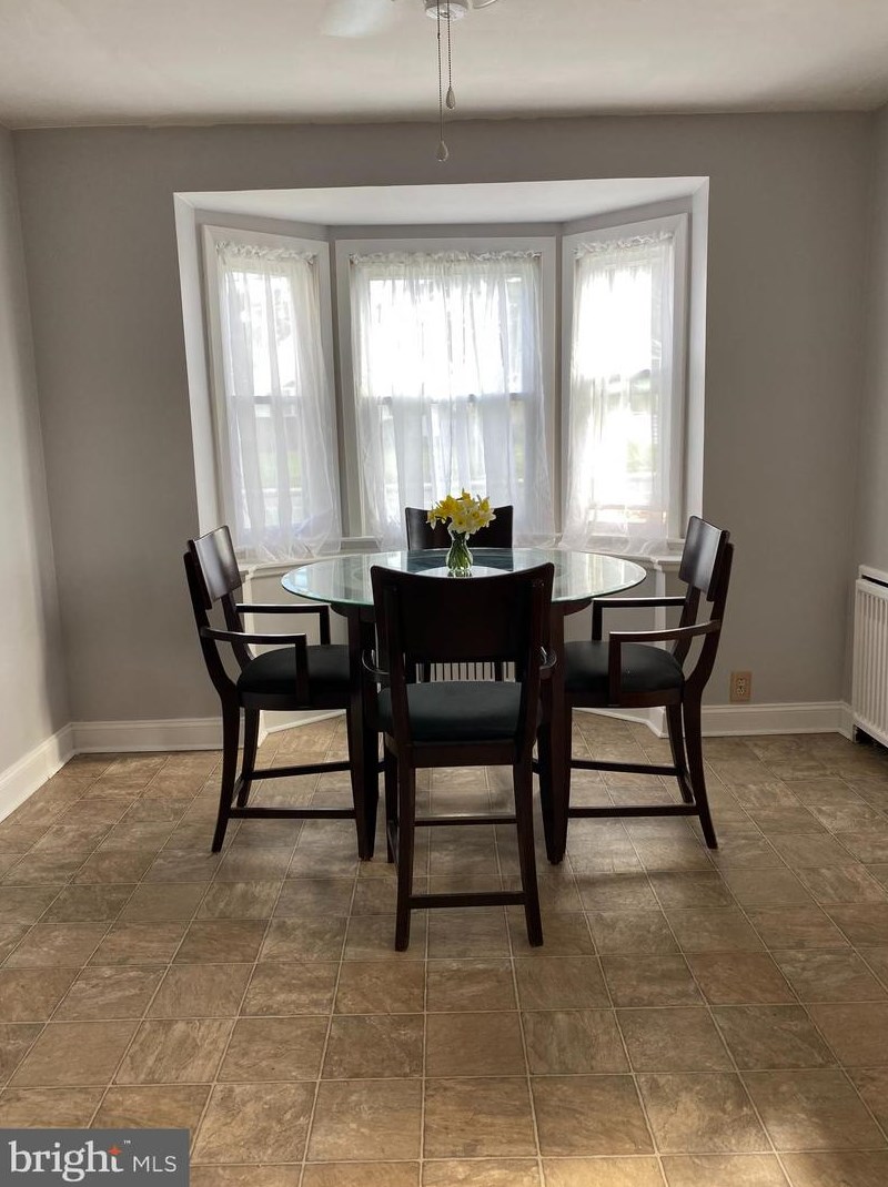 7716 Trappe Rd, Baltimore, MD 21222-2255