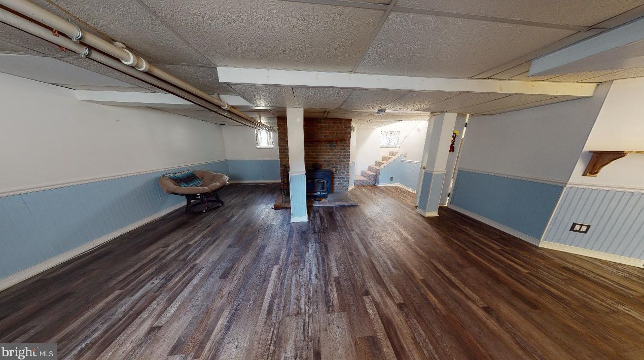 11 Prospect Ave, Baltimore MD  21228-3532 exterior