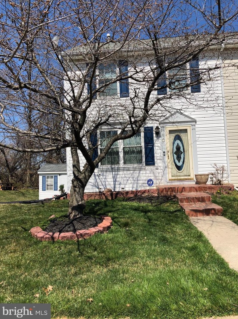 10 Nancy Ct, Baltimore, MD 21237-1467