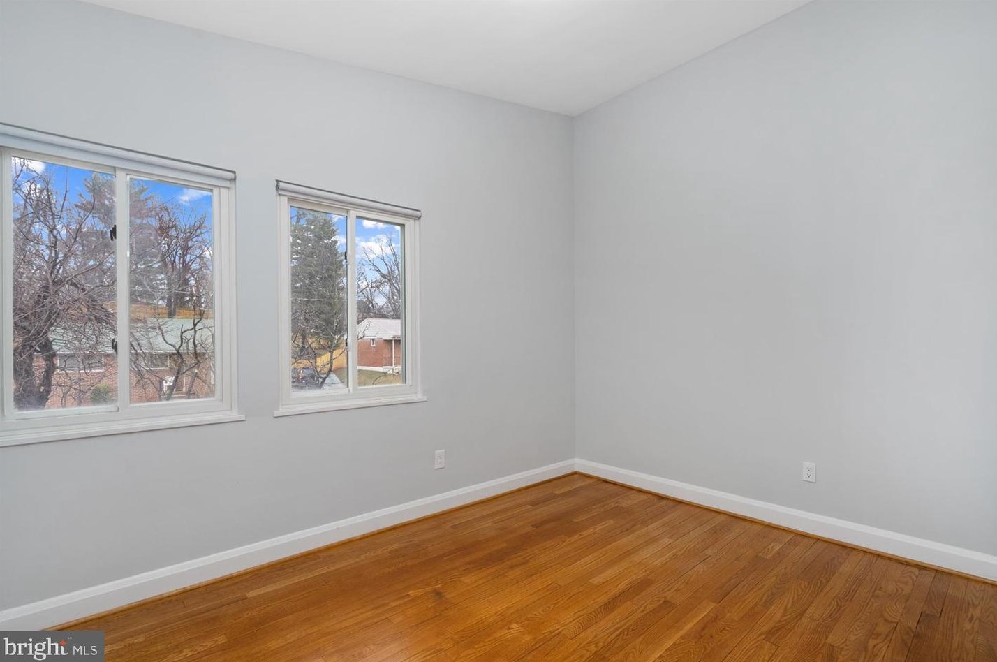 6616 Dalton Dr, Baltimore MD  21207-6440 exterior
