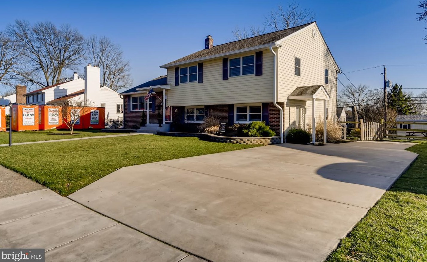 1619 Alston Rd, Baltimore, MD 21204-1911