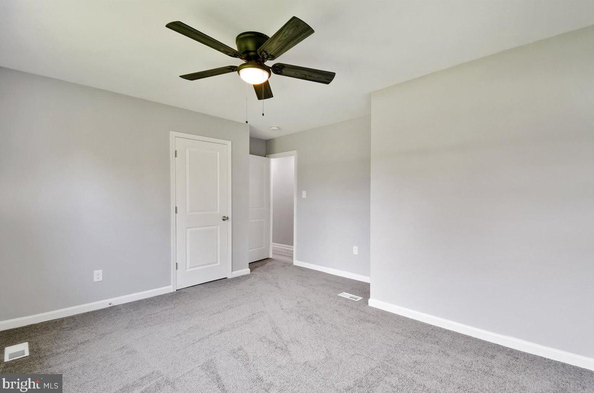 1324 Maple Ave, Baltimore MD  21221-6027 exterior