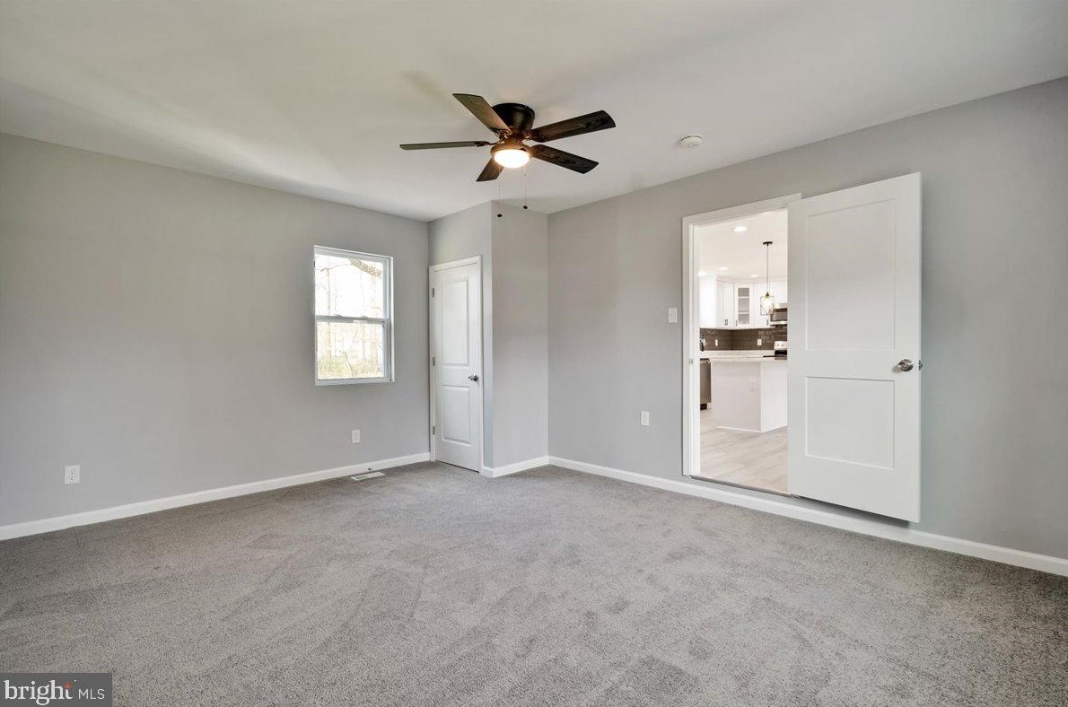 1324 Maple Ave, Baltimore MD  21221-6027 exterior