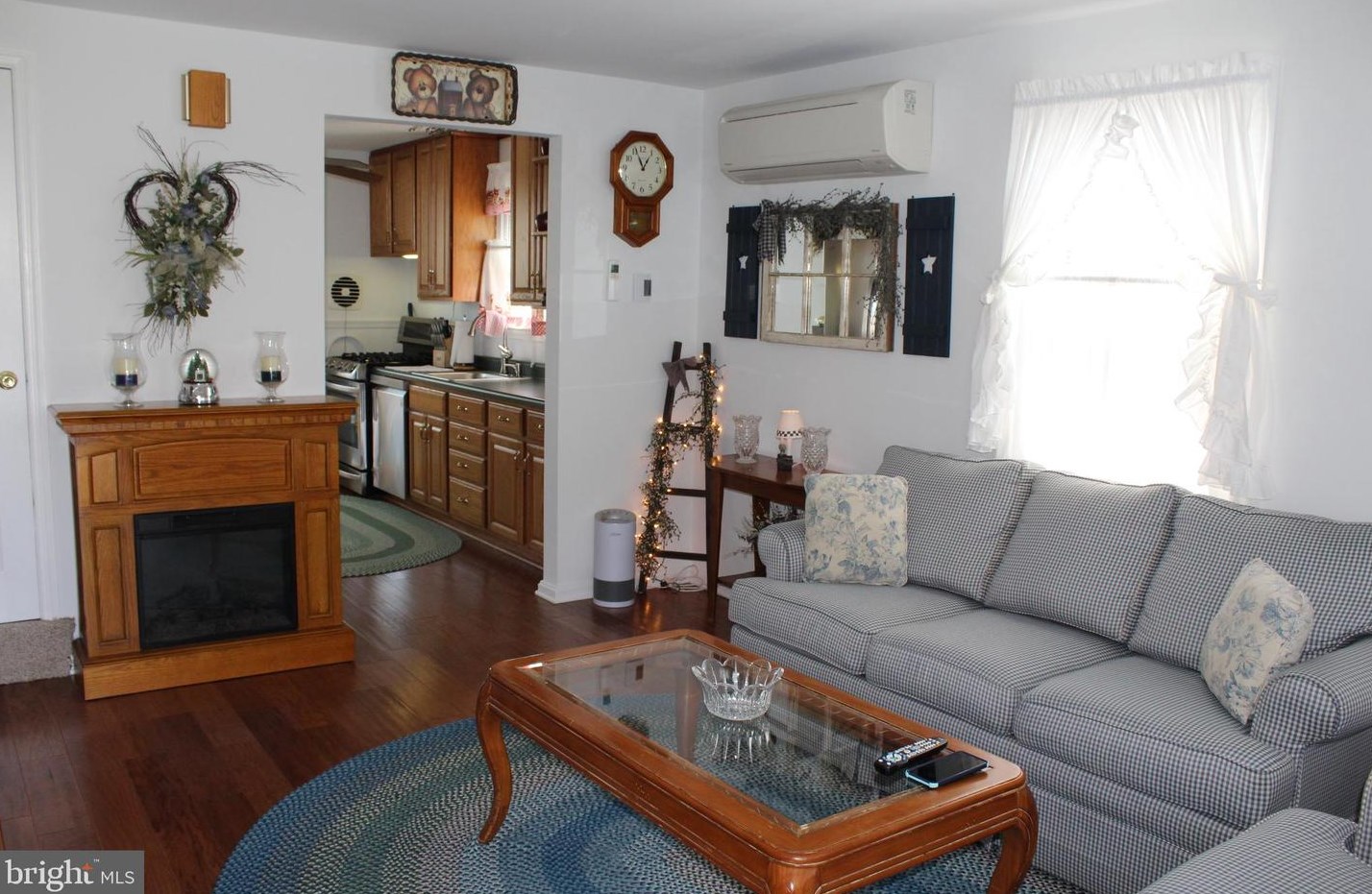 7853 Birmingham Ave, Baltimore, MD 21234-5405