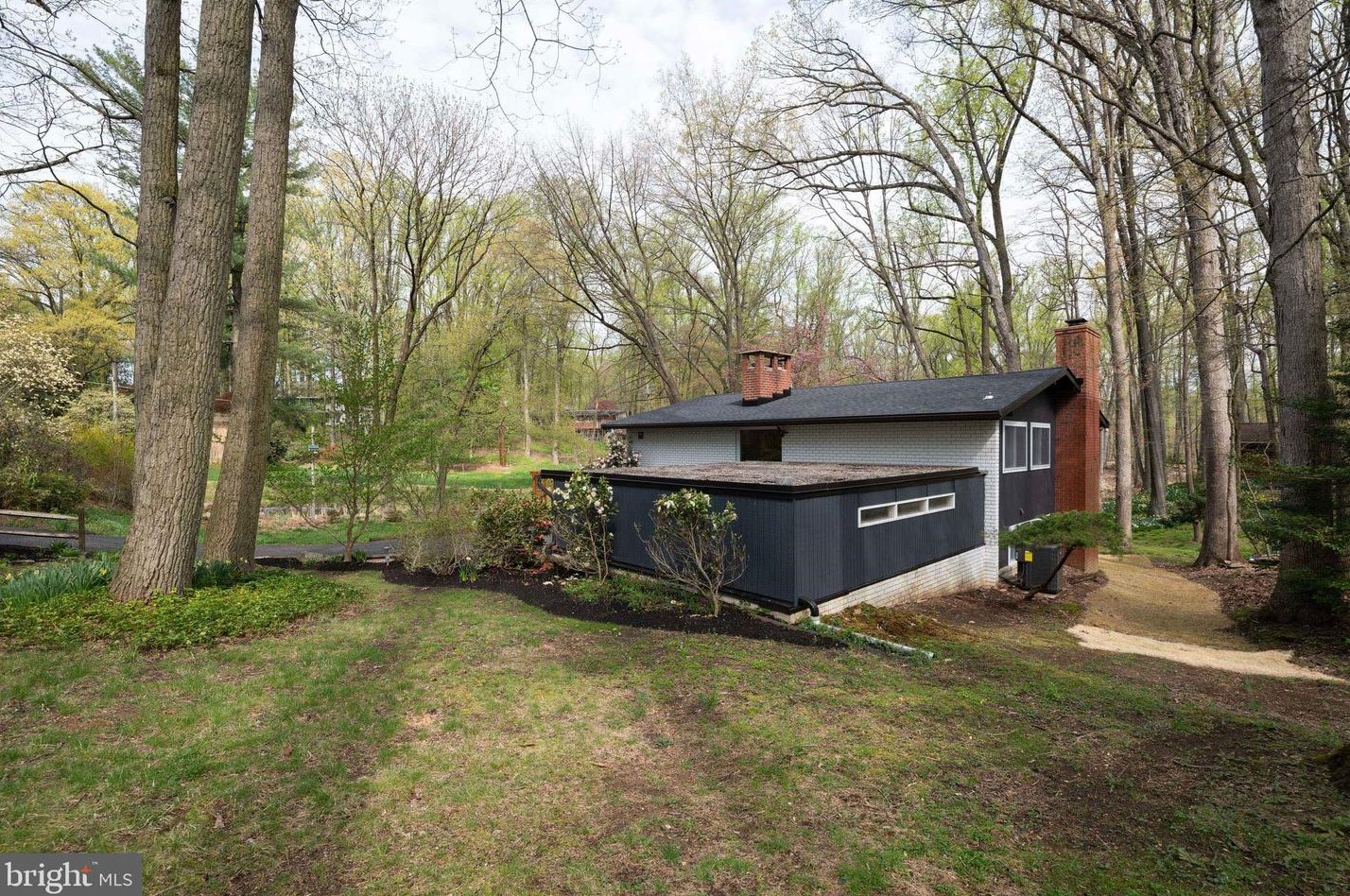 3422 Philips Dr, Baltimore MD  21208-1826 exterior