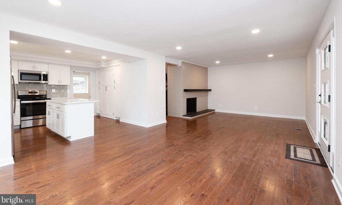 3422 Philips Dr, Baltimore MD  21208-1826 exterior