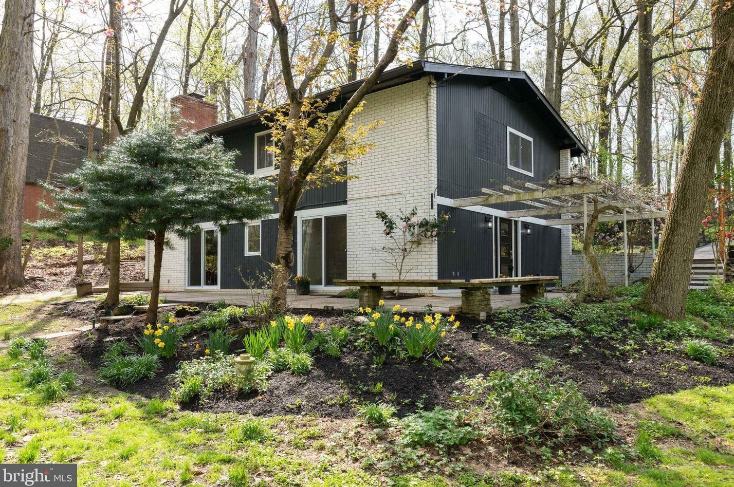 3422 Philips Dr, Baltimore MD  21208-1826 exterior