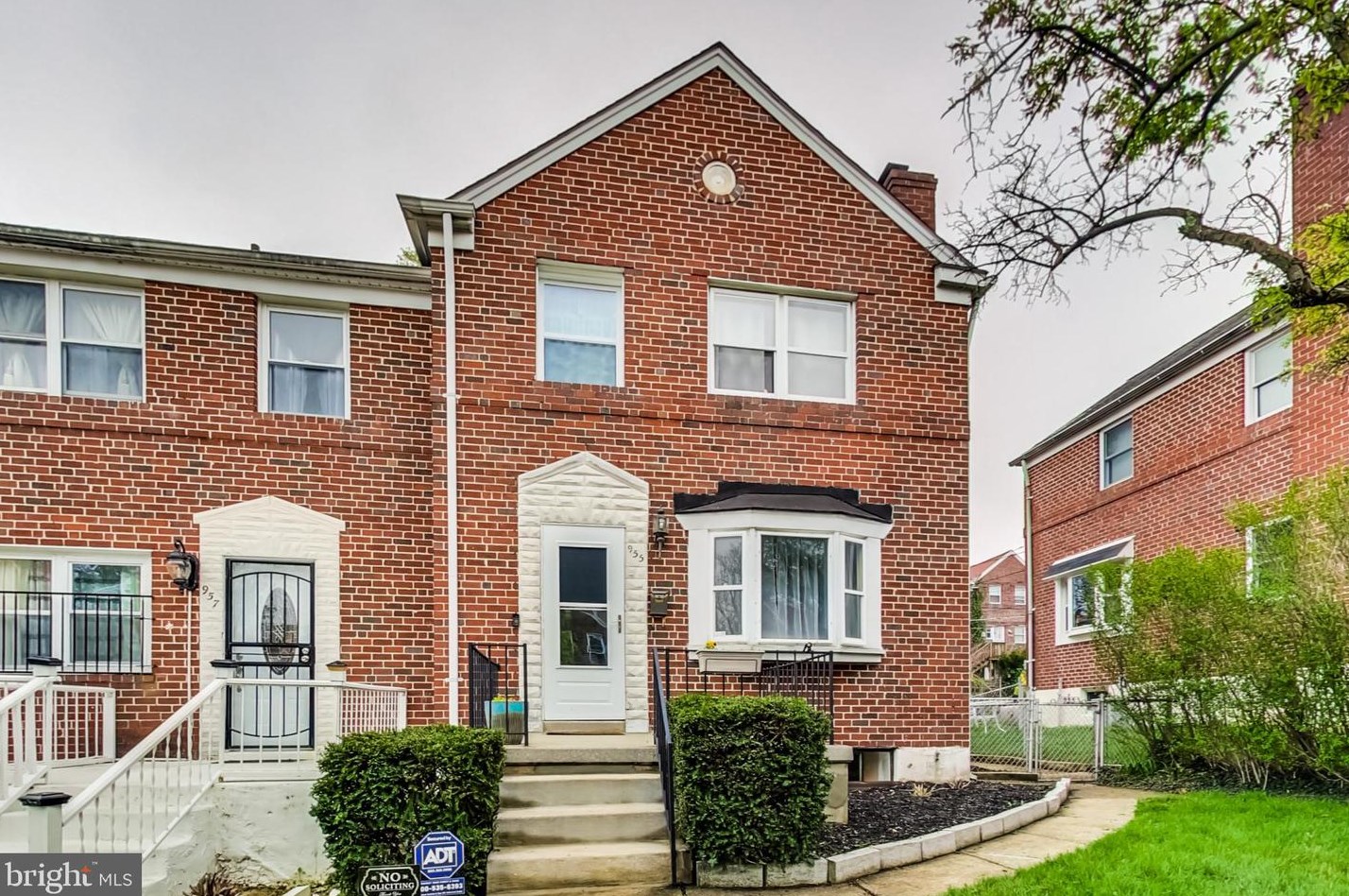 955 Masefield Rd, Baltimore, MD 21207-4853