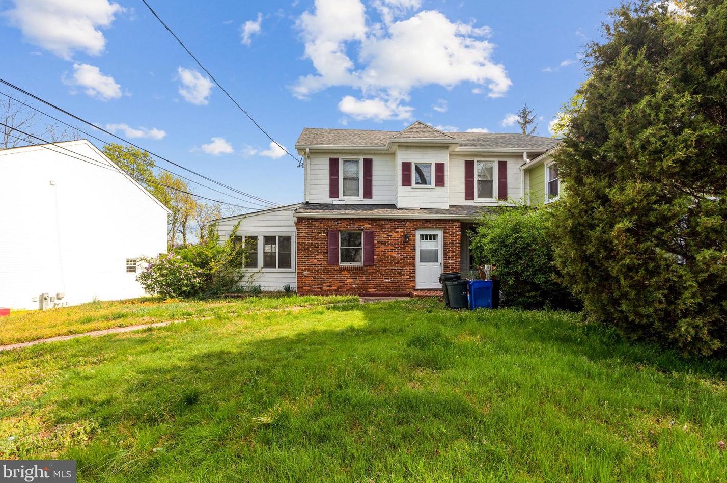 102 Waelchli Ave, Baltimore, MD 21227-2544