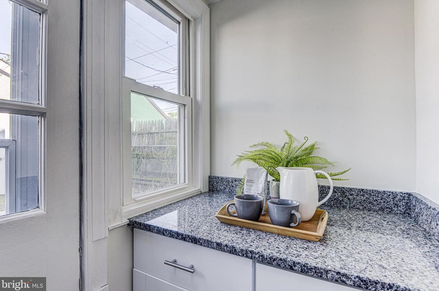 17 Dundalk Ave, Baltimore MD  21222-4222 exterior