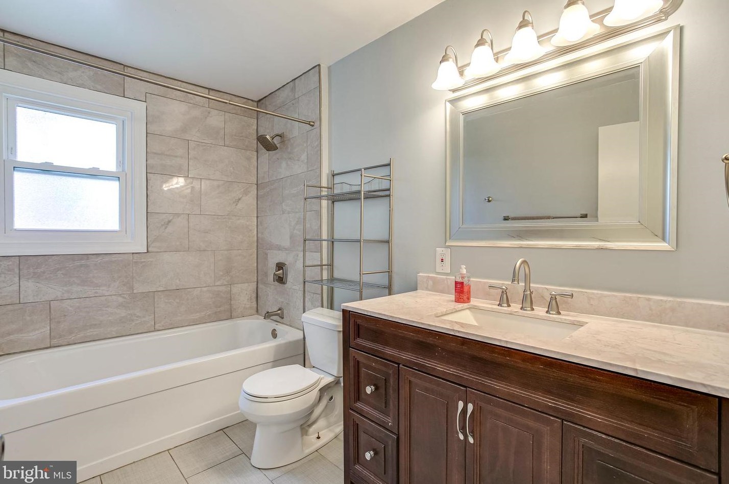 312 Savannah Rd, Baltimore MD exterior