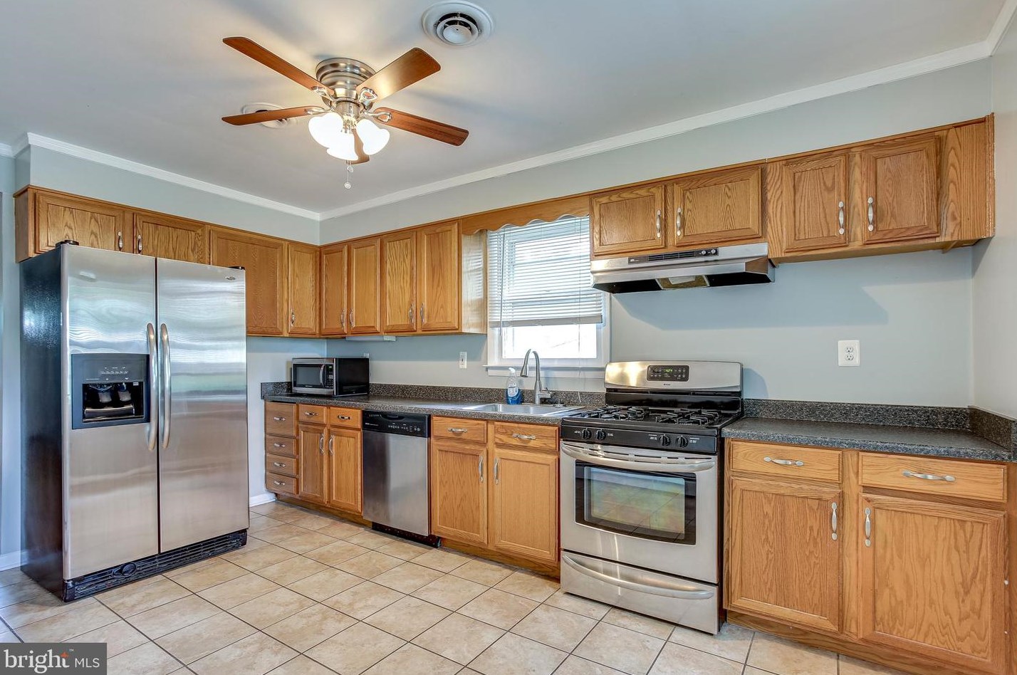 312 Savannah Rd, Baltimore MD exterior