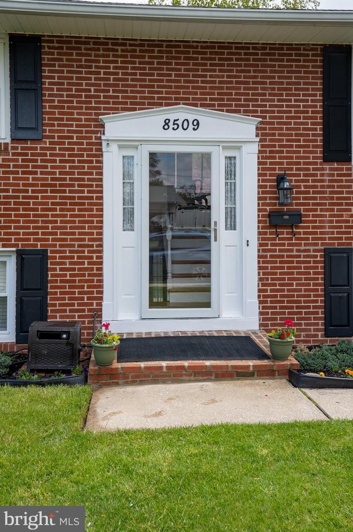 8509 David Ave, Baltimore, MD 21234-4218