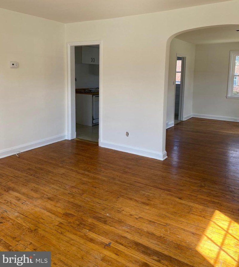 28 Regester Ave, Baltimore MD  21212-1536 exterior