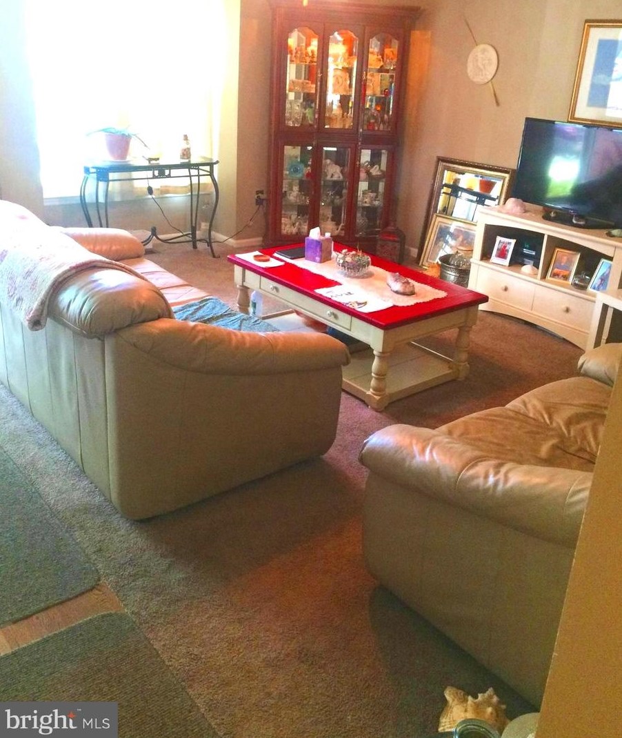 9 Cavan Grn, Baltimore, MD 21236-2253