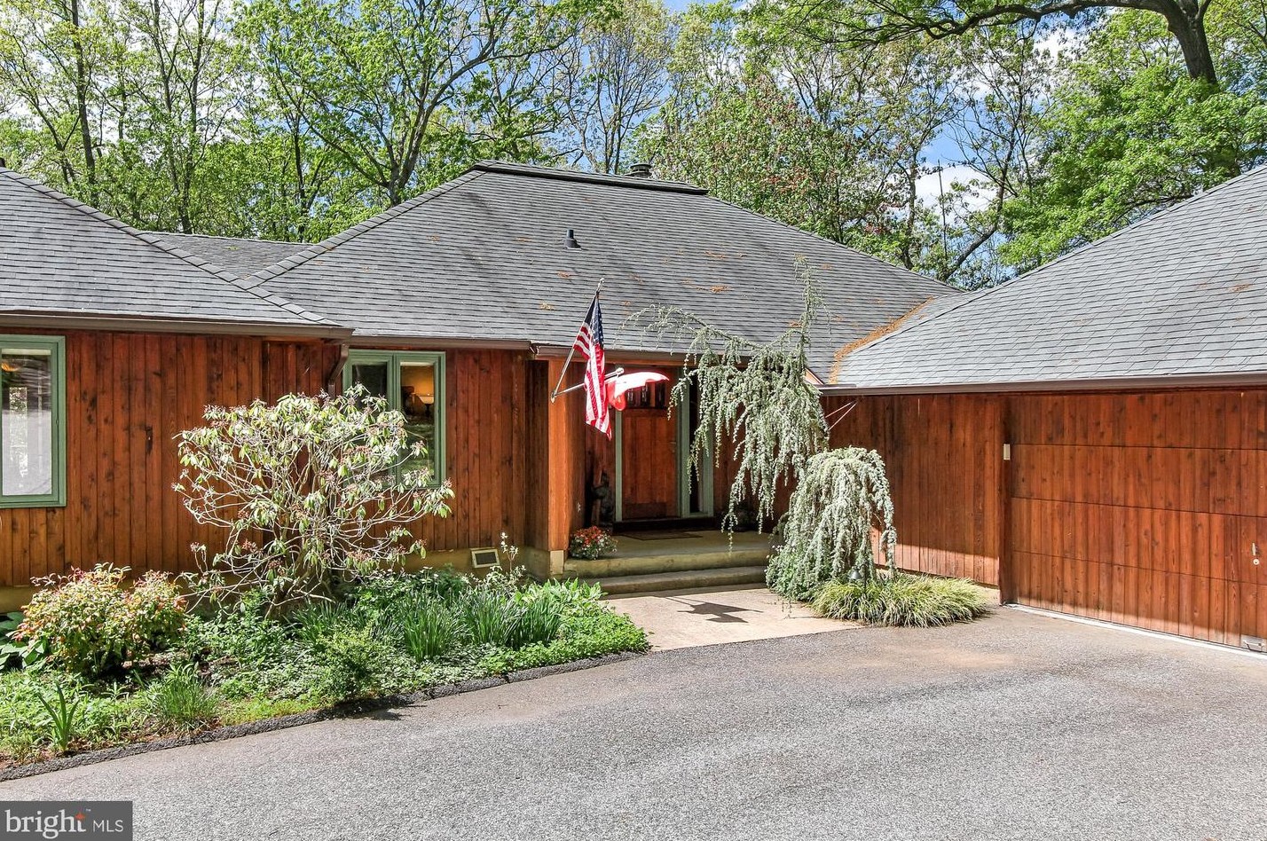 21 Kitzbuhel Rd, Parkton, MD 21120-9023