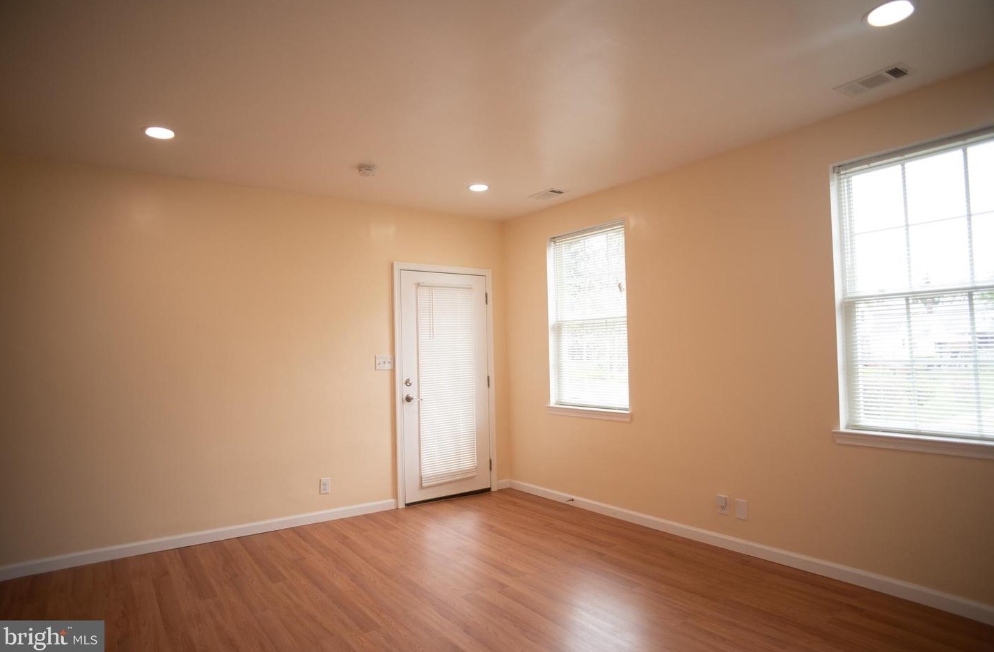 6419 Gilmore St, Baltimore MD  21207-5205 exterior