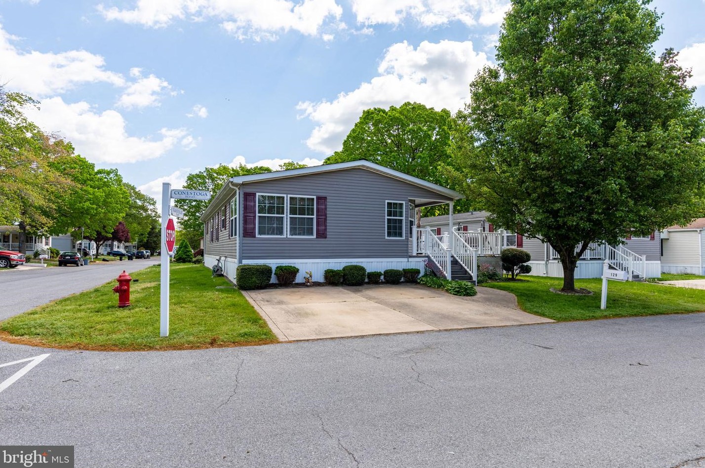 129 Conestoga Rd, Baltimore, MD 21220-2112