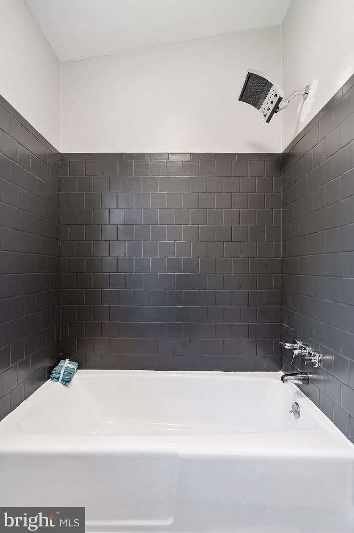 3727 Pikeswood Dr, Mcdonogh Run MD  21133-2707 exterior