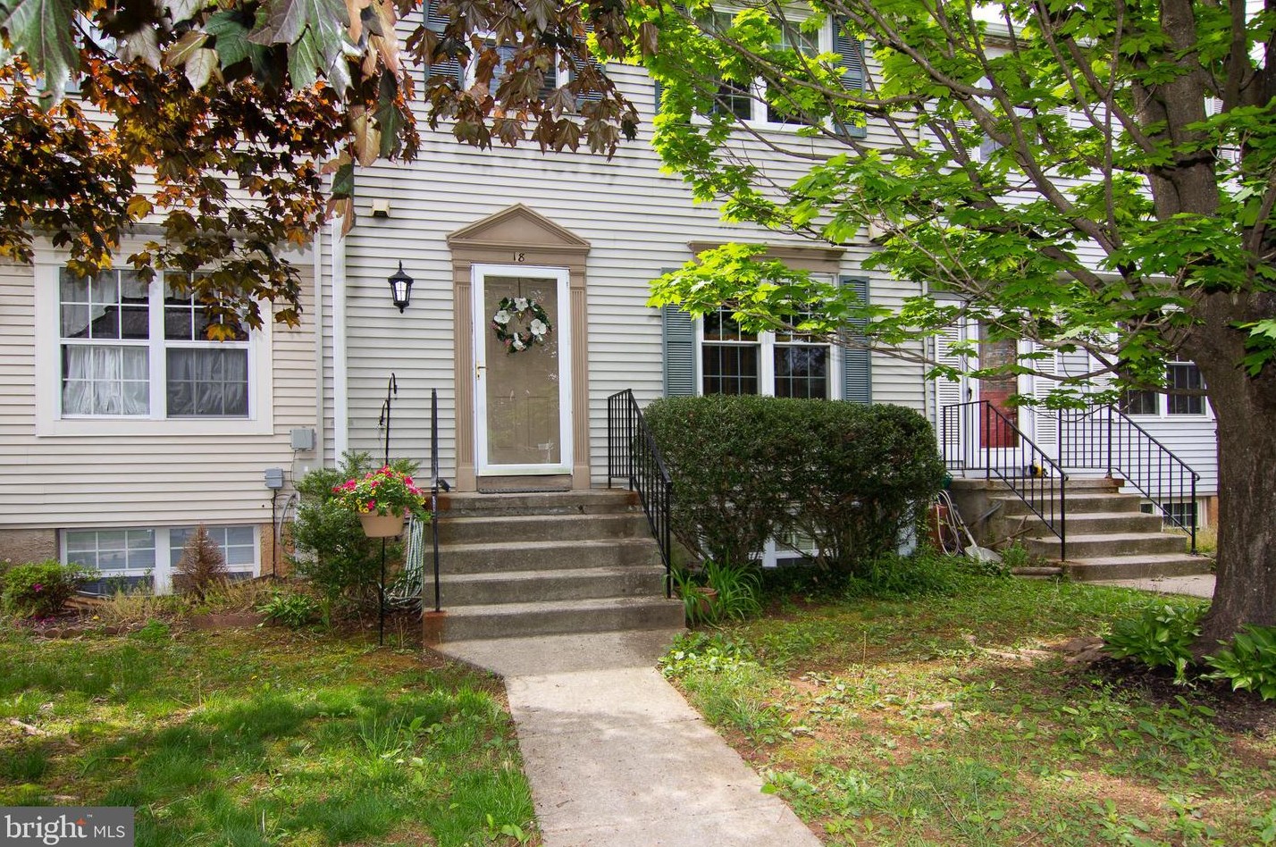 18 Delafield Ct, Baltimore, MD 21234-1606