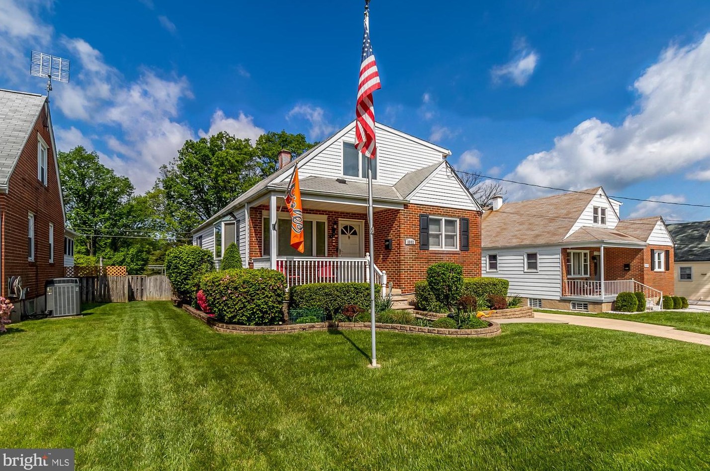 8002 Ridgely Oak Rd, Baltimore, MD 21234-5226