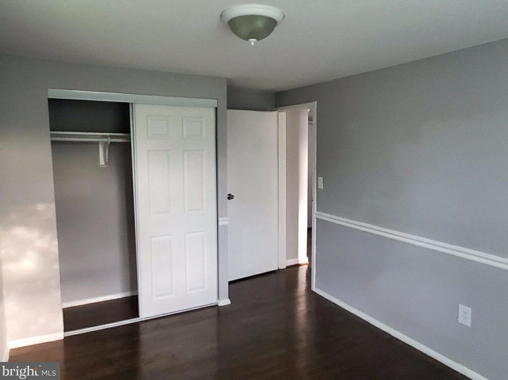 3158 Ryerson Cir, Baltimore MD  21227-4738 exterior