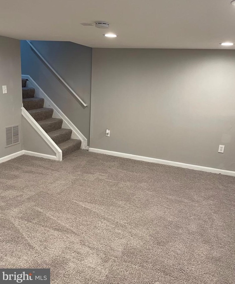 3158 Ryerson Cir, Baltimore MD  21227-4738 exterior