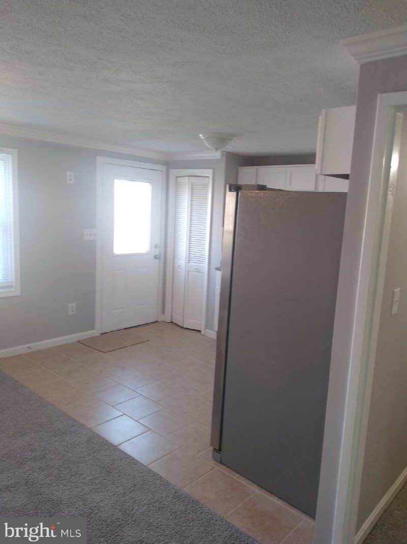 3158 Ryerson Cir, Baltimore MD  21227-4738 exterior