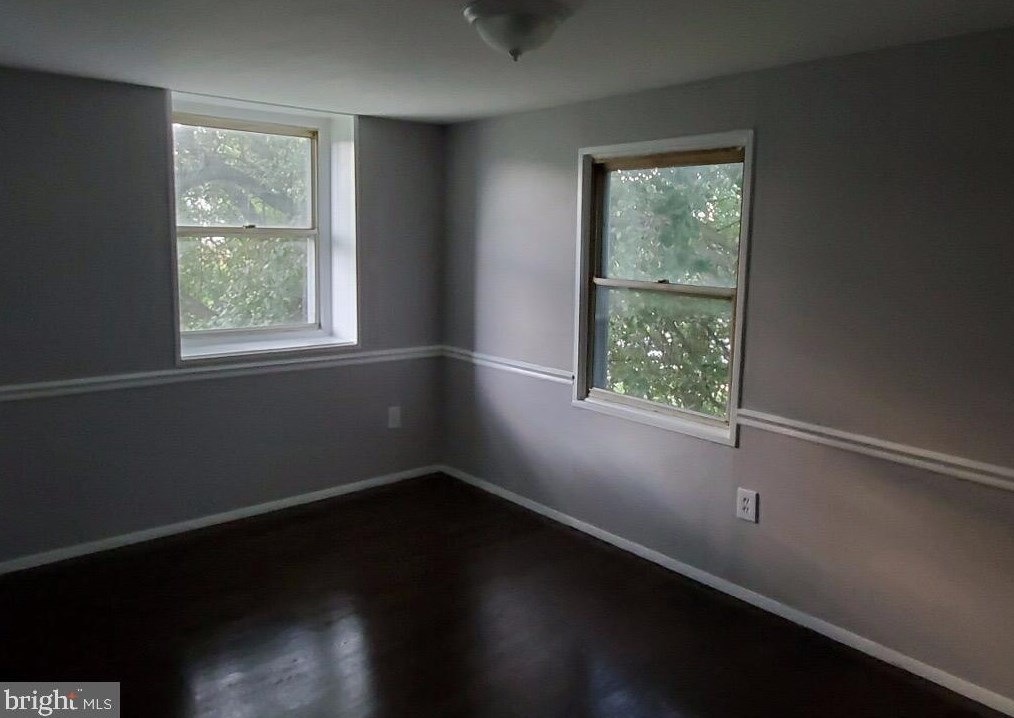 3158 Ryerson Cir, Baltimore MD  21227-4738 exterior