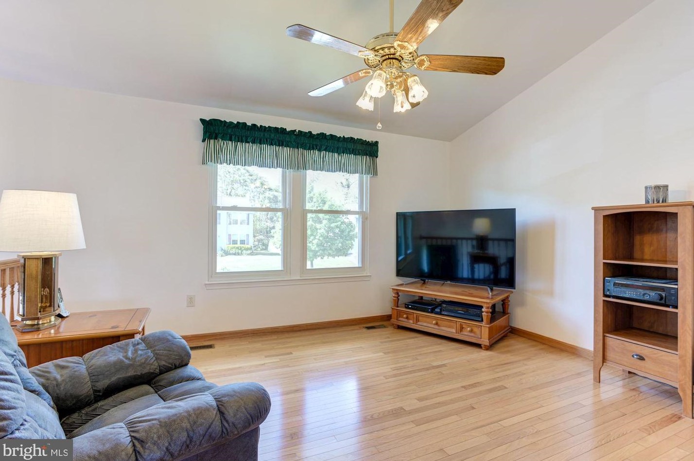 603 Cinnamon Tree Ct, Baltimore, MD 21228-5398